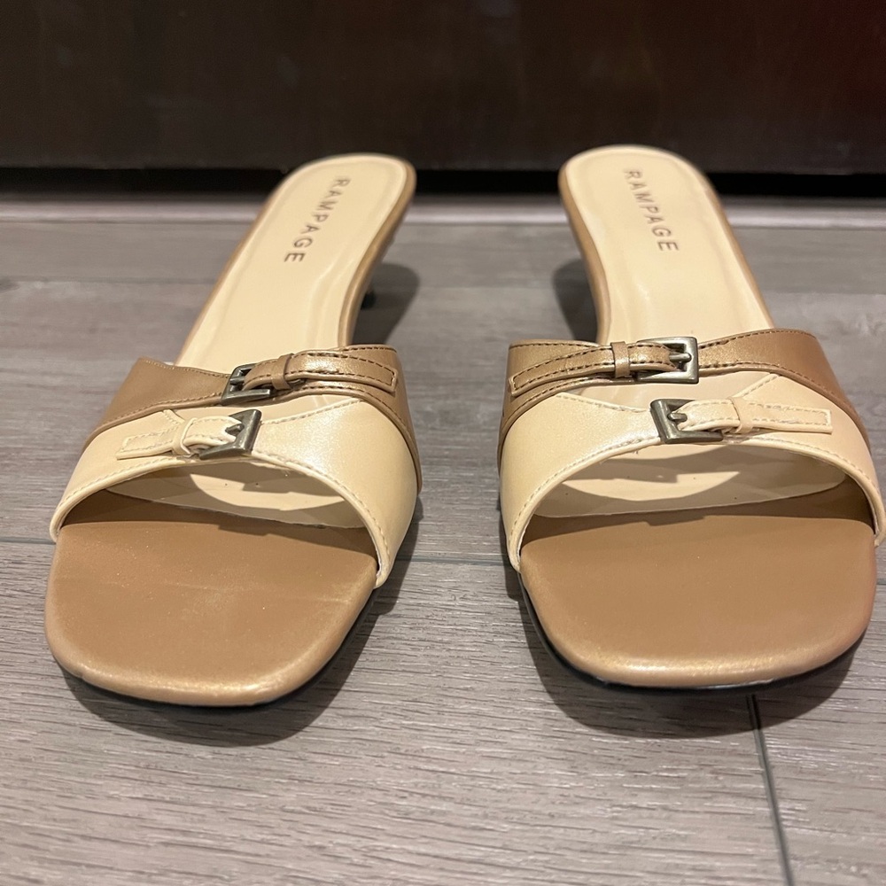 Rampage Camel and Gold Slip-On Shoes